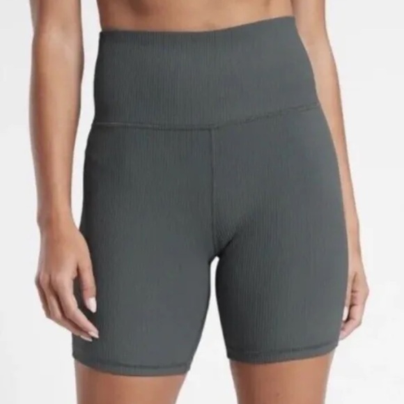 Athleta Elation 7” Rise Rib Short Small - Picture 2 of 5